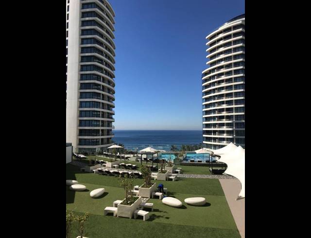 1 BEDROOM APARTMENT FOR SALE IN UMHLANGA ROCKS
